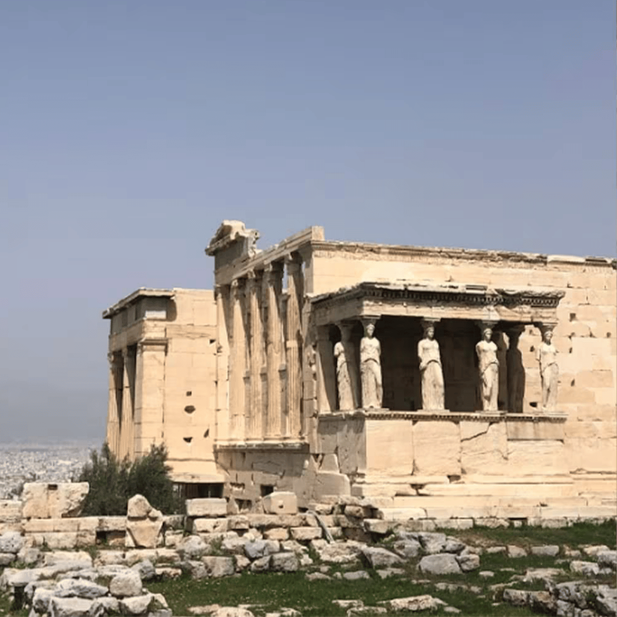 Citytrip Athene: van authentieke gerechten bij hippe restaurants tot karakteristieke wijken met sfeervolle hotels.