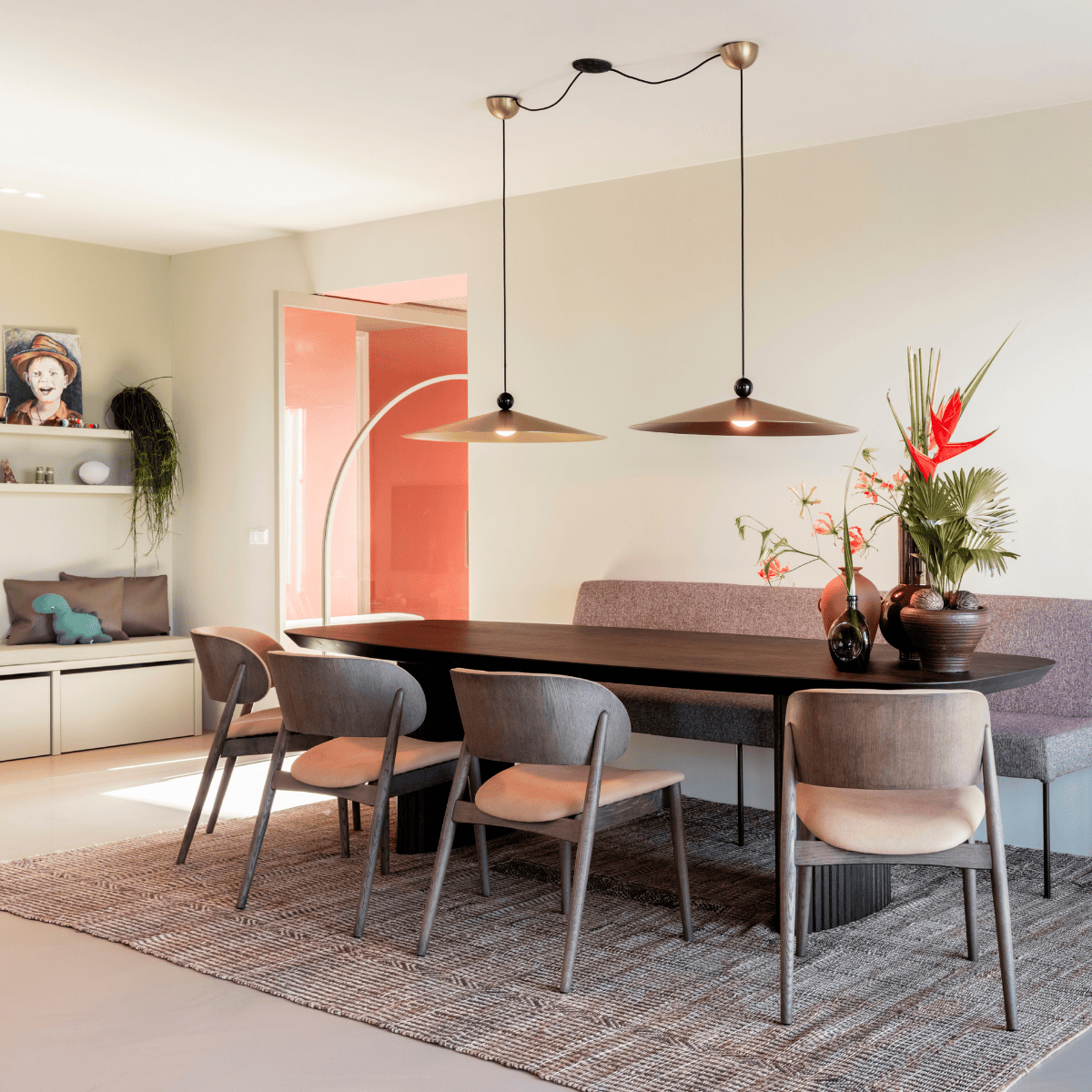 Wil je net als Kelly een eclectische creëren? Ga voor een aards palet, luxe lampen en shop items in dezelfde stijl.